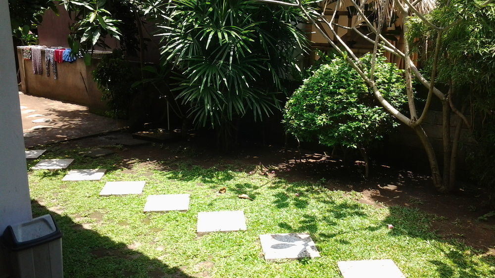Family Garden Homestay Mangsit Extérieur photo